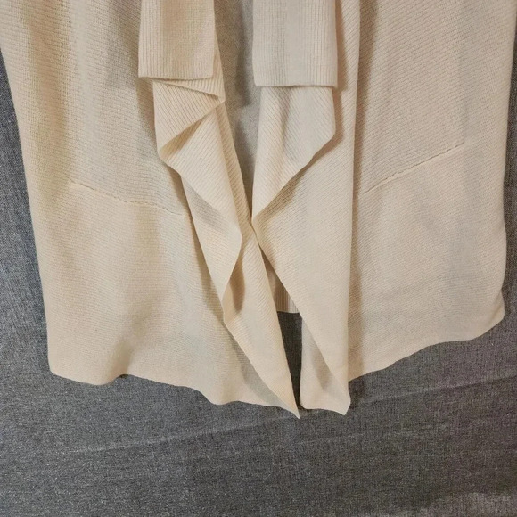 Vince Cream Wool and Cashmere Cardigan Sleeveless Waterfall Front Size Small - Picture 6 of 6